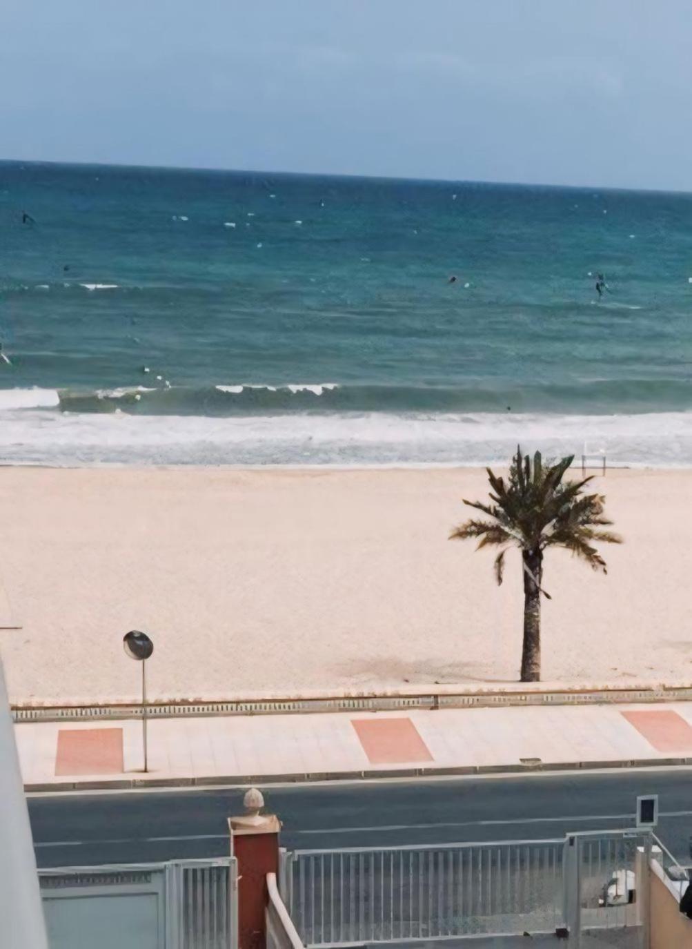 50 Pasos Hacia El Mar El Campello